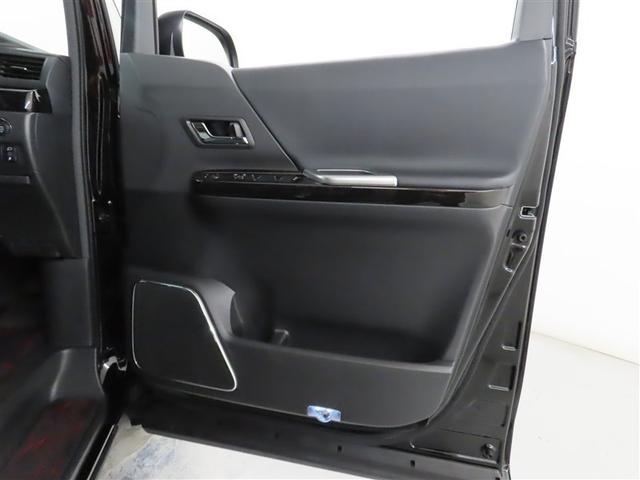 ヴェルファイア ２．４Ｚ　ゴールデンアイズＩＩ　メモリーナビ　フルセグＴＶ　ＣＤＤＶＤ再生　後席モニター　メディアプレイヤー接続　バックモニター　クリアランスソナー　ＥＴＣ　スマートキー　両側電動スライドドア　パワーバックドア　ＨＩＤヘッドランプ（10枚目）