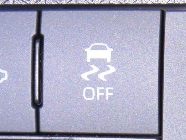 タント カスタムＸ　衝突回避軽減ブレーキ　踏み間違い制御装置　車線逸脱警報　オートハイビーム　パノラミックビューモニター　ドラレコ　両側電動スライドドア　シートヒーター　メモリーナビ　フルセグＴＶ　ＣＤＤＶＤ再生（14枚目）