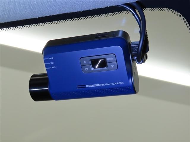 ＸＣ４０ Ｂ４　モメンタム　ＨＤＤナビ　フルセグＴＶ　メディアプレイヤー接続　パノラミックビューモニター　ＥＴＣ　シートヒーター　パワーバックドア（8枚目）