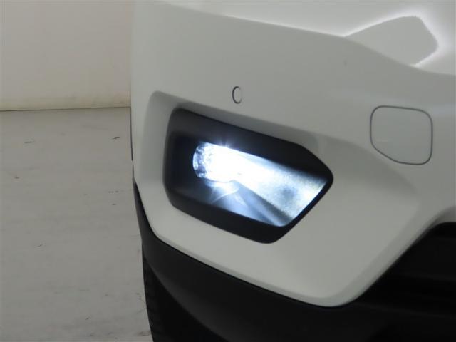 ＸＣ４０ Ｂ４　モメンタム　ＨＤＤナビ　フルセグＴＶ　メディアプレイヤー接続　パノラミックビューモニター　ＥＴＣ　シートヒーター　パワーバックドア（27枚目）