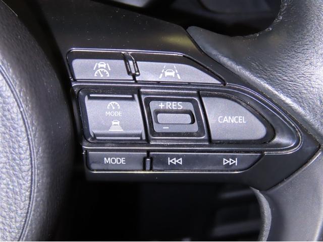 シエンタ Ｚ　衝突回避軽減ブレーキ　踏み間違い制御装置　車線逸脱警報　オートハイビーム　ブラインドモニター　パノラミックビューモニター　両側電動スライドドア　メモリーナビ　フルセグＴＶ　クルーズコントロール（20枚目）