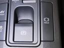 電動パーキングブレーキを装備しております。