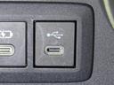 USB端子を装備しております。