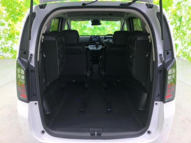 フリード ｅＨＥＶエアーＥＸ　ホンダセンシング／両側電動スライドドア／シートヒーター／車線逸脱防止支援システム／ヘッドランプ　ＬＥＤ／ＥＢＤ付ＡＢＳ／横滑り防止装置／アイドリングストップ／エアバッグ　運転席／エアバッグ　助手席（21枚目）