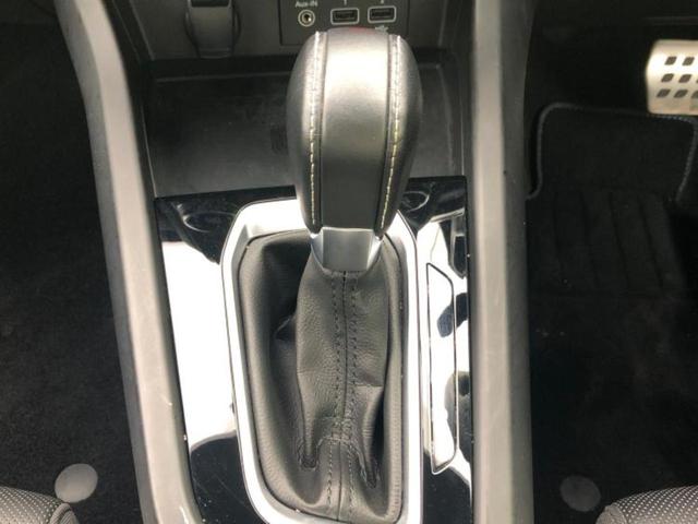 アルカナ Eテックエンジニアード BOSE/保証書/ディスプレイオーディオ/衝突安全装置/シートヒーター/全方位モニター/車線逸脱防止支援システム/シート ハーフレザー/パーキングアシスト 自動操舵/ヘッドランプ LED 全周囲カメラ(16枚目)