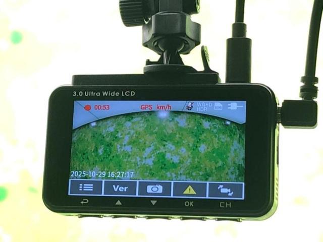 ヴォクシー S-Z ディスプレイオーディオ+ナビ10インチ/フリップダウンモニター 純正 12.8インチ/衝突安全装置/両側電動スライドドア/シートヒーター/全方位モニター/車線逸脱防止支援システム 衝突被害軽減システム(31枚目)