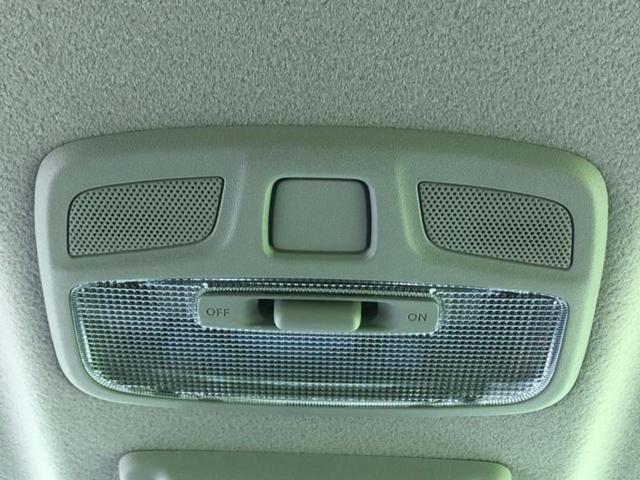 ジムニーシエラ 4WD JC 保証書/社外 10インチ SDナビ/衝突安全装置/シートヒーター/車線逸脱防止支援システム/ヘッドランプ LED/ETC/EBD付ABS/横滑り防止装置/フルセグTV/エアバッグ 運転席 ワンオーナー(33枚目)