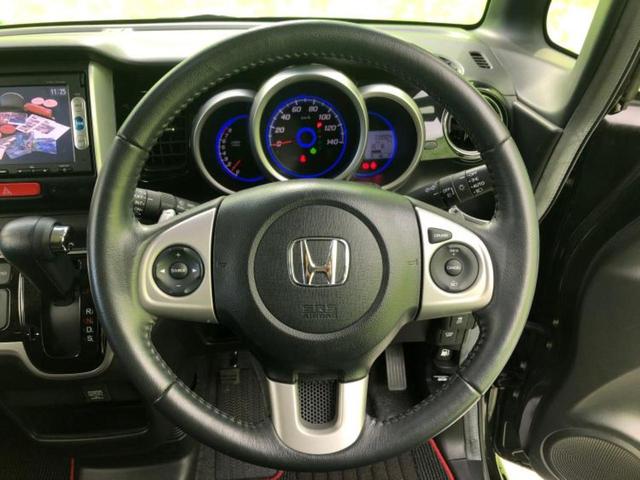 N-BOXカスタム ターボSSパッケージ 保証書/純正 SDナビ/衝突安全装置/両側電動スライドドア/ヘッドランプ HID/ETC/EBD付ABS/横滑り防止装置/アイドリングストップ/ワンセグTV/エアバッグ 運転席/エアバッグ 助手席(15枚目)