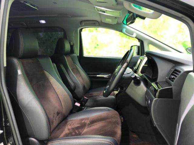 アルファード 240Sタイプゴールド 新品タイヤ/社外 SDナビ/フリップダウンモニター/両側電動スライドドア/シート ハーフレザー/電動バックドア/ヘッドランプ HID/ETC/EBD付ABS/横滑り防止装置/フルセグTV 後席モニター(4枚目)