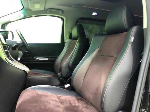 アルファード 240Sタイプゴールド 新品タイヤ/社外 SDナビ/フリップダウンモニター/両側電動スライドドア/シート ハーフレザー/電動バックドア/ヘッドランプ HID/ETC/EBD付ABS/横滑り防止装置/フルセグTV 後席モニター(7枚目)