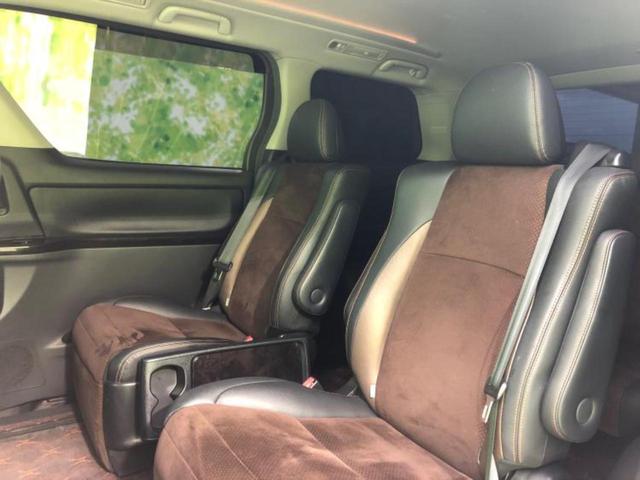 アルファード 240Sタイプゴールド 新品タイヤ/社外 SDナビ/フリップダウンモニター/両側電動スライドドア/シート ハーフレザー/電動バックドア/ヘッドランプ HID/ETC/EBD付ABS/横滑り防止装置/フルセグTV 後席モニター(8枚目)