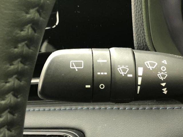 ヴォクシー S-Z 保証書/ディスプレイオーディオ+ナビ8インチ/フリップダウンモニター 純正 13.2インチ/トヨタセーフティセンス/両側電動スライドドア/シートヒーター 前席/車線逸脱防止支援システム バックカメラ(16枚目)