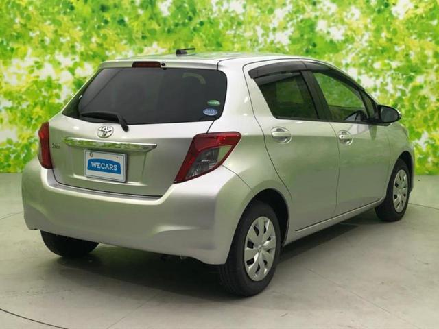 ヴィッツ F 新品タイヤ/保証書/社外 SDナビ/ETC/ABS/ワンセグTV/エアバッグ 運転席/エアバッグ 助手席/パワーウインドウ/キーレスエントリー/パワーステアリング/マニュアルエアコン/取扱説明書(3枚目)