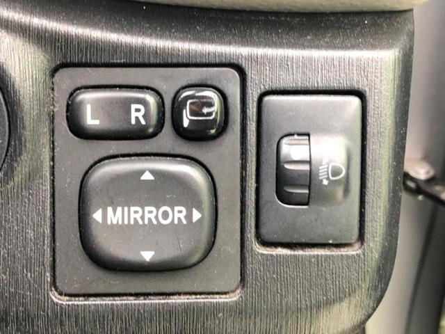 ヴィッツ F 新品タイヤ/保証書/社外 SDナビ/ETC/ABS/ワンセグTV/エアバッグ 運転席/エアバッグ 助手席/パワーウインドウ/キーレスエントリー/パワーステアリング/マニュアルエアコン/取扱説明書(34枚目)