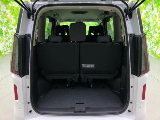 セレナ ｅパワーハイウェイスターＶ　保証書／純正　１２．３インチ　メモリーナビ／インテリジェントルームミラー／エマージェンシーブレーキ／両側電動スライドドア／アラウンドビューモニター／車線逸脱防止支援システム／プロパイロット　ドラレコ（20枚目）