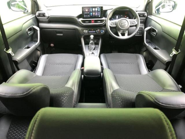 ロッキー プレミアムＧ　ＨＥＶ　新品タイヤ／保証書／ディスプレイオーディオ／衝突安全装置／シートヒーター／車線逸脱防止支援システム／シート　ハーフレザー／ヘッドランプ　ＬＥＤ／ＥＴＣ／ＥＢＤ付ＡＢＳ／横滑り防止装置　ワンオーナー（24枚目）