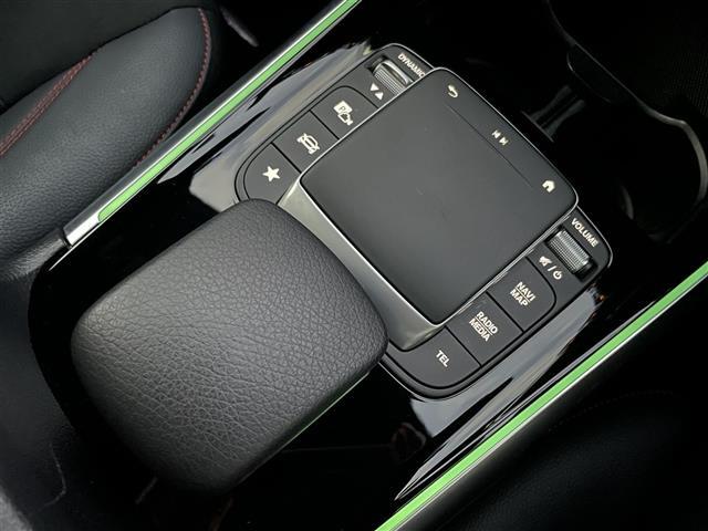 ＧＬＢ ＧＬＢ２００ｄ　４マチック　ＡＭＧラインパッケージ　レーダーセーフティＰＫＧ　ＡＭＧ　純ナビ　ＢＴ　フルセグ　ＡＣＣ　ＢＳＭ　全方位カメラ　純正ドラレコ　ハーフレザー　シートヒーター　ＥＴＣ　パワーバックドア　スペアキー（22枚目）