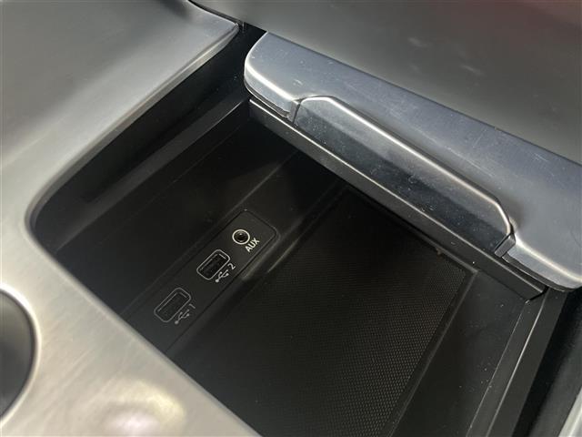 TTクーペ 40TFSI 後期モデル コンフォート・PKG MMIナビ CarPlay対応 バーチャルコックピット リヤビュー・カメラ サイドアシスト フロント・リアPDC シートヒーター 電動シート ホールドアシスト(28枚目)