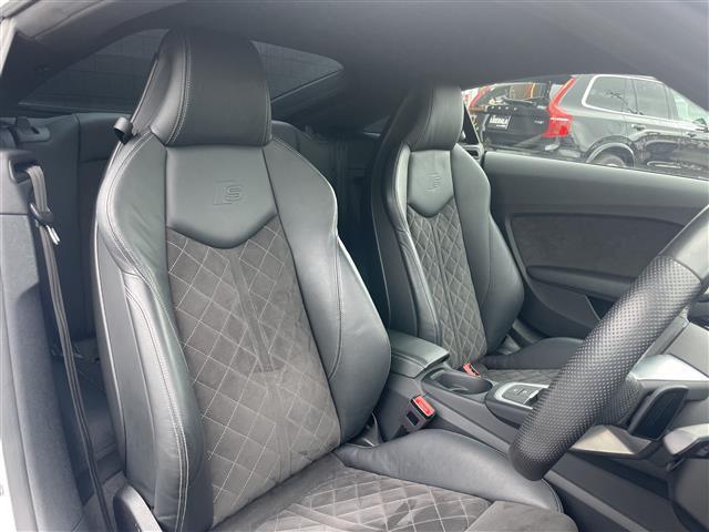 TTクーペ 40TFSI 後期モデル コンフォート・PKG MMIナビ CarPlay対応 バーチャルコックピット リヤビュー・カメラ サイドアシスト フロント・リアPDC シートヒーター 電動シート ホールドアシスト(33枚目)