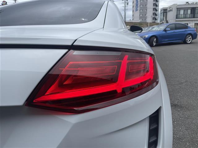TTクーペ 40TFSI 後期モデル コンフォート・PKG MMIナビ CarPlay対応 バーチャルコックピット リヤビュー・カメラ サイドアシスト フロント・リアPDC シートヒーター 電動シート ホールドアシスト(45枚目)