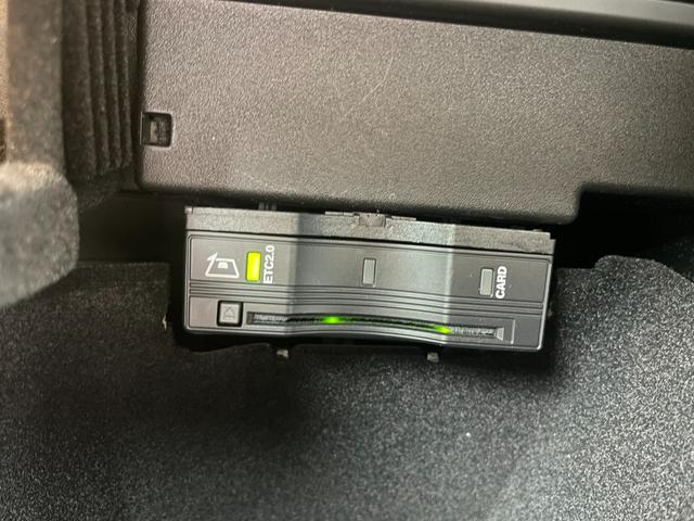 Ｂクラス Ｂ１８０　ＡＭＧライン　レーダーＳＦＴ・ＰＫＧ　ナビゲーション・ＰＫＧ　ＡＣＣ　ＬＫＡ　ＢＳＭ　ＭＢＵＸ　ＡｐｐｌｅＣａｒＰｌａｙ／ａｎｄｒｏｉｄａｕｔｏ対応　パワーシート／シートヒーター　パワーバックドア　フルセグＴＶ（15枚目）