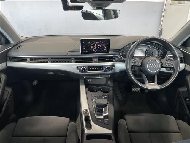 ＬＩＢＥＲＡＬＡは全国に約４５店舗以上※。どの店舗の在庫でもお近くのＬＩＢＥＲＡＬＡでご購入いただけます。※２０２３年１０月現在