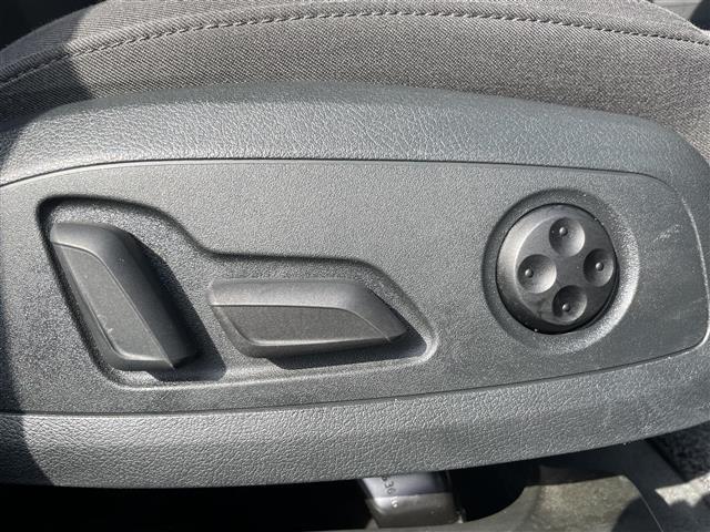 コンセプトは【五感で較べる】。お気軽にスタッフにお尋ね下さい！！