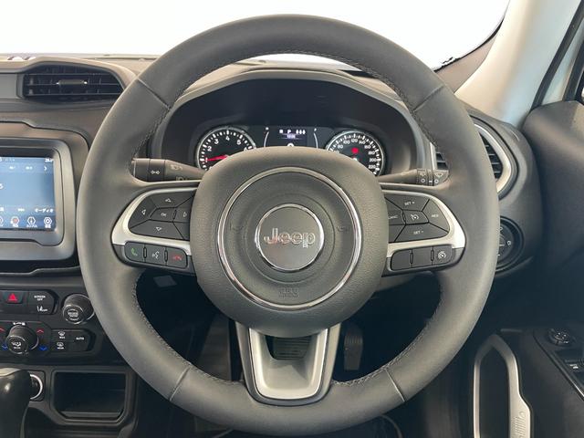 ジープ・レネゲード ロンジチュード Dオーディオ CarPlay/androidauto Bカメラ Bluetooth/USBポート/AM/FM LKA BSM PDC(リヤ) クルーズコントロール 前面衝突警報 ドライブレコーダー(15枚目)