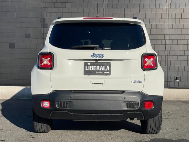 ジープ・レネゲード ロンジチュード Dオーディオ CarPlay/androidauto Bカメラ Bluetooth/USBポート/AM/FM LKA BSM PDC(リヤ) クルーズコントロール 前面衝突警報 ドライブレコーダー(57枚目)