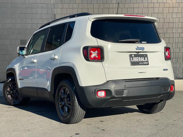 ジープ・レネゲード ロンジチュード Dオーディオ CarPlay/androidauto Bカメラ Bluetooth/USBポート/AM/FM LKA BSM PDC(リヤ) クルーズコントロール 前面衝突警報 ドライブレコーダー(58枚目)