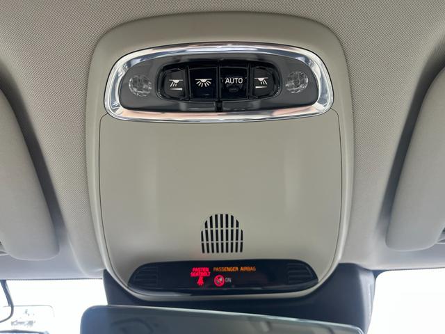 ＸＣ６０ Ｄ４　ＡＷＤ　モーメンタム　クライメートＰＫＧ　白革　ＢＬＩＳ　純正ナビ　３６０°カメラ　アダブティブクルーズコントロール　レーンキープアシスト　メモリー付パワーシート　全席シートヒーター　ＥＴＣ　ドライブレコーダー（29枚目）