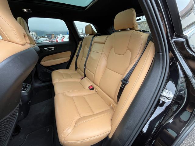 ＸＣ６０ Ｄ４　ＡＷＤ　インスクリプション　パノラマサンルーフ　茶革　ヘッドアップディスプレイ　ＢＬＩＳ　純正ナビ　３６０°カメラ　アダブティブクルーズコントロール　レーンキープアシスト　メモリー付パワーシート　全席シートヒーター　ＥＴＣ（44枚目）