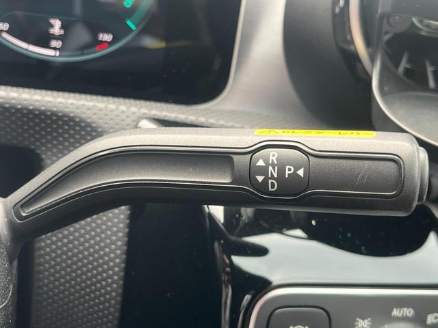 ＣＬＡクラス ＣＬＡ３５　４マチック　パノラミックスライディングルーフ　レーダーセフティーＰＫＧ　アドバンスＰＫＧ　ナビゲーションＰＫＧ　アンビエントライト　メモリー付パワーシート　シートヒーター　　３６０°カメラ　　ＡＣＣ　ＥＴＣ（26枚目）