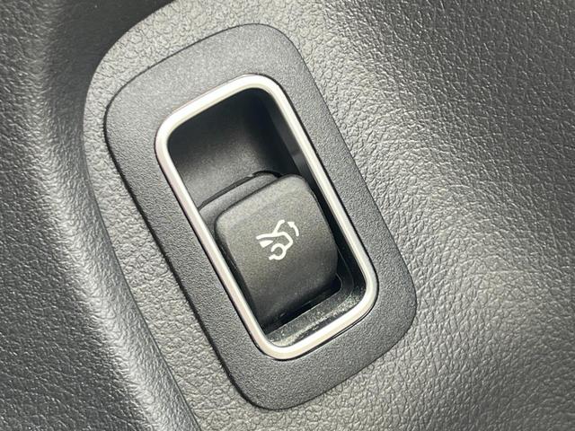 ＣＬＡクラス ＣＬＡ３５　４マチック　パノラミックスライディングルーフ　レーダーセフティーＰＫＧ　アドバンスＰＫＧ　ナビゲーションＰＫＧ　アンビエントライト　メモリー付パワーシート　シートヒーター　　３６０°カメラ　　ＡＣＣ　ＥＴＣ（34枚目）