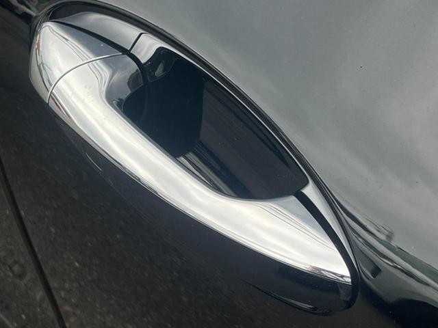 ＣＬＡクラス ＣＬＡ３５　４マチック　パノラミックスライディングルーフ　レーダーセフティーＰＫＧ　アドバンスＰＫＧ　ナビゲーションＰＫＧ　アンビエントライト　メモリー付パワーシート　シートヒーター　　３６０°カメラ　　ＡＣＣ　ＥＴＣ（50枚目）