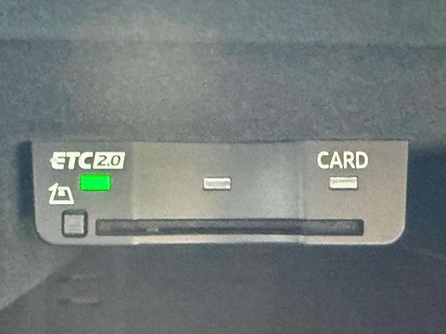 Ａ７スポーツバック ４５ＴＦＳＩクワトロ　Ｓラインパッケージ　マトリクスＬＥＤ　本革　バーチャルＣＰ　ＢＳＭ　電動リア　純正ナビ（ＢＴ／ＣａｒＰｌａｙ／フルセグ）　Ａｕｄｉプレセンス　バックカメラ　ＡＣＣ　ＬＫＡ　パーキングアシスト　パワーシート　シートヒーター（12枚目）