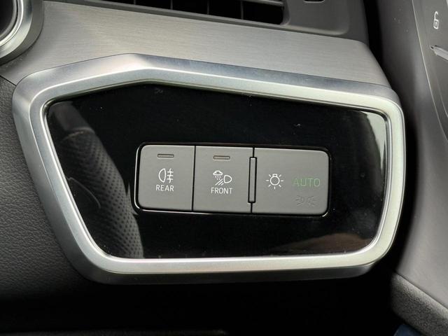 Ａ７スポーツバック ４５ＴＦＳＩクワトロ　Ｓラインパッケージ　マトリクスＬＥＤ　本革　バーチャルＣＰ　ＢＳＭ　電動リア　純正ナビ（ＢＴ／ＣａｒＰｌａｙ／フルセグ）　Ａｕｄｉプレセンス　バックカメラ　ＡＣＣ　ＬＫＡ　パーキングアシスト　パワーシート　シートヒーター（30枚目）
