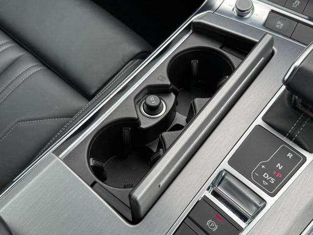 Ａ７スポーツバック ４５ＴＦＳＩクワトロ　Ｓラインパッケージ　マトリクスＬＥＤ　本革　バーチャルＣＰ　ＢＳＭ　電動リア　純正ナビ（ＢＴ／ＣａｒＰｌａｙ／フルセグ）　Ａｕｄｉプレセンス　バックカメラ　ＡＣＣ　ＬＫＡ　パーキングアシスト　パワーシート　シートヒーター（33枚目）