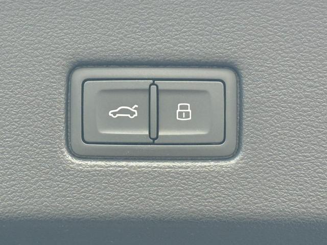 Ａ７スポーツバック ４５ＴＦＳＩクワトロ　Ｓラインパッケージ　マトリクスＬＥＤ　本革　バーチャルＣＰ　ＢＳＭ　電動リア　純正ナビ（ＢＴ／ＣａｒＰｌａｙ／フルセグ）　Ａｕｄｉプレセンス　バックカメラ　ＡＣＣ　ＬＫＡ　パーキングアシスト　パワーシート　シートヒーター（47枚目）