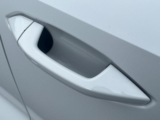 A3 スポーツバック30TFSIアドバンスド ラグジュアリーPKG コンビニエンス&アシスタンスPKG 本革シート シートヒーター プライバシーガラス MMI ACC LEDライト スマートキー ETC2.0 ドライブレコーダー(52枚目)