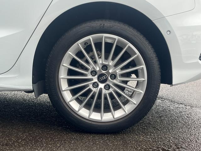 A3 スポーツバック30TFSIアドバンスド ラグジュアリーPKG コンビニエンス&アシスタンスPKG 本革シート シートヒーター プライバシーガラス MMI ACC LEDライト スマートキー ETC2.0 ドライブレコーダー(64枚目)