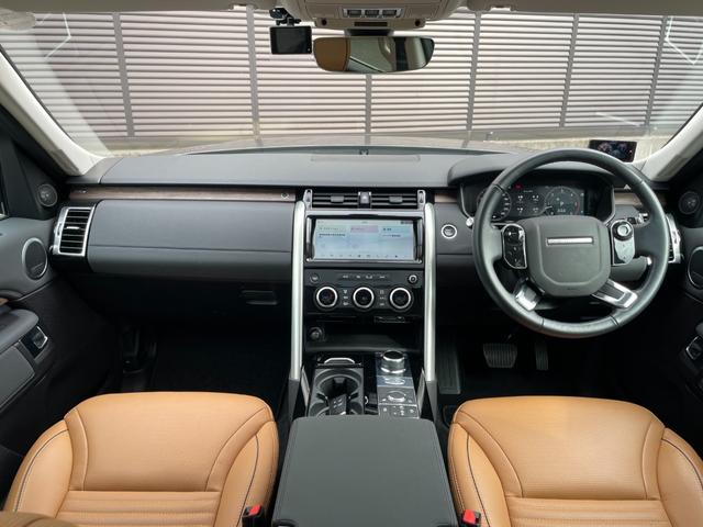 ディスカバリー HSE サンルーフ MERIDIANスピーカー シートパック エアサスペンション シートヒーター 純正ナビ(Bluetooth/AppleCarPlay/AndroidAuto/USB) BLIS ACC(4枚目)