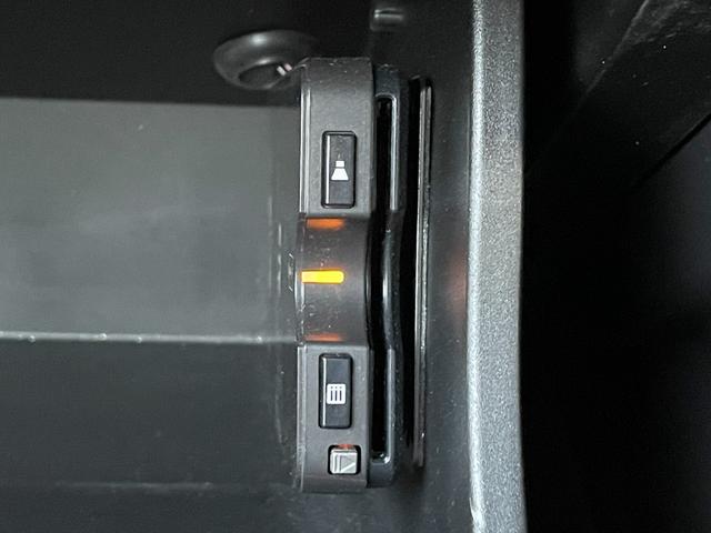 500X スポーツ 1オーナー 本革 BSM 純正ディスプレイオーディオ(Bluetooth/CarPlay/USB) 衝突被害軽減システム バックカメラ ACC LKA パーキングアシスト Pシート シートヒーター(14枚目)