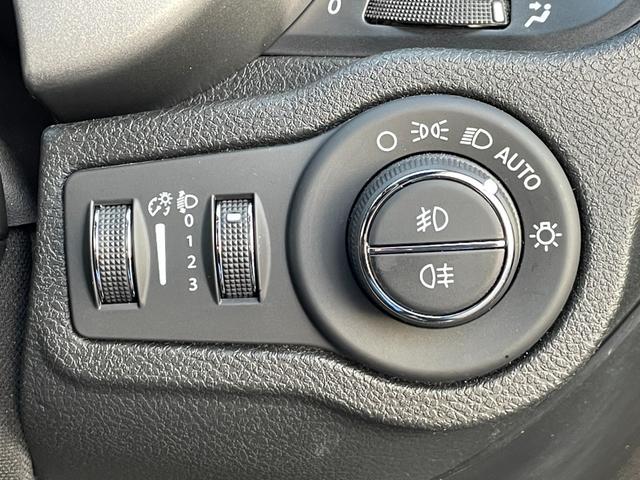 500X スポーツ 1オーナー 本革 BSM 純正ディスプレイオーディオ(Bluetooth/CarPlay/USB) 衝突被害軽減システム バックカメラ ACC LKA パーキングアシスト Pシート シートヒーター(30枚目)