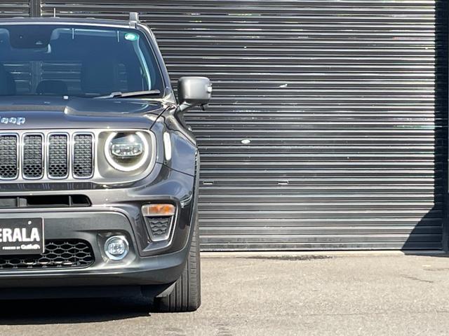 ジープ・レネゲード リミテッド 黒革 パワーシート シートヒーター 純正ナビ(Bluetooth/AppleCarPlay/AUX/USB/フルセグ) ACC 衝突被害軽減システム ステアリングヒーター ブラインドスポットモニター(51枚目)