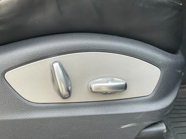 ＬＩＢＥＲＡＬＡは全国に約４０店舗以上※。どの店舗の在庫でもお近くのＬＩＢＥＲＡＬＡでご購入いただけます。※２０２３年１１月現在