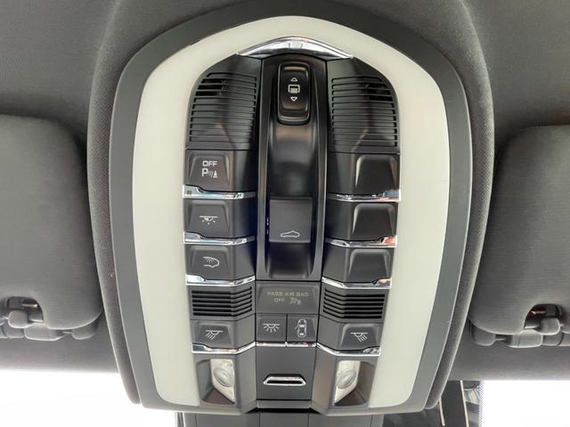 ご来店が難しいお客様でもご安心下さい、当店スタッフがお車の詳細やサービス内容までしっかりご説明させて頂きます