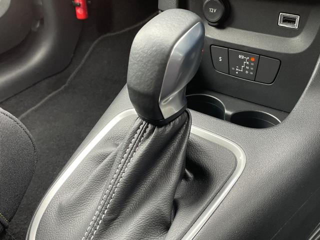 C3 シャイン BSM 純正ディスプレイオーディオ(BT/CarPlay) バックカメラ クルーズコントロール レーンキープアシスト パーキングアシスト スマートキー ETC 純正16インチアルミホイール(20枚目)