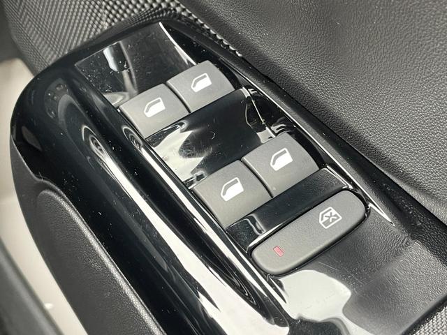 C3 シャイン BSM 純正ディスプレイオーディオ(BT/CarPlay) バックカメラ クルーズコントロール レーンキープアシスト パーキングアシスト スマートキー ETC 純正16インチアルミホイール(24枚目)