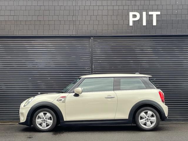 ＭＩＮＩ ヴィクトリア　インテリジェントセーフティ　純正ナビ（ＡＭ／ＦＭ／Ｂｌｕｅｔｏｏｔｈ／ＡＵＸ）　キーレスキー　ＥＴＣ　ドライブレコーダー　純正フロアマット　純正１５インチアルミホイール　フロントフォグランプ（59枚目）